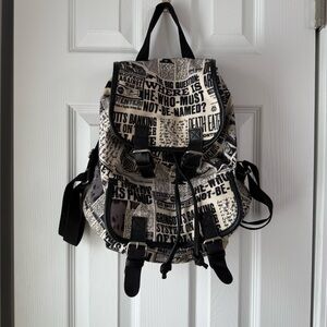 Harry Potter "Daily Prophet" newspaper print rucksack bag